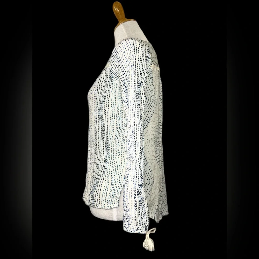 Lovestitch printed top L white blue rayon - Picture 4 of 9